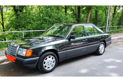 Mercedes-Benz E 200 Gebrauchtwagen