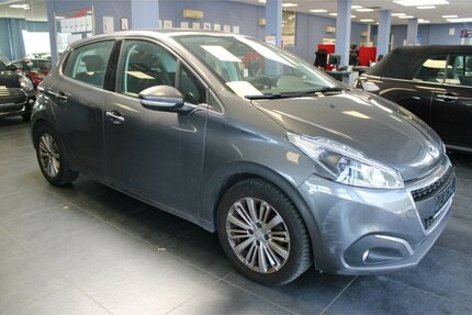 Peugeot 208 Blue-HDi 120 Allure Gebrauchtwagen