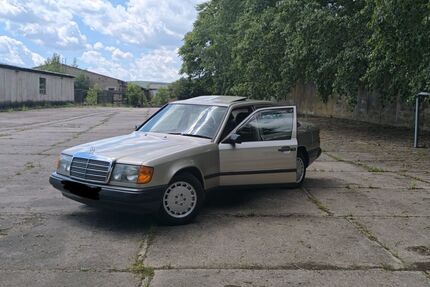 Mercedes-Benz 230 Gebrauchtwagen