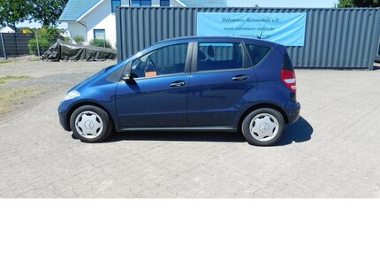 Mercedes-Benz A 150 1.5 4 Türen Klima Radio Gebrauchtwagen