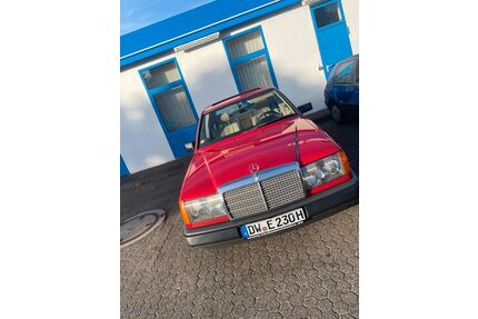 Mercedes-Benz 230 Gebrauchtwagen