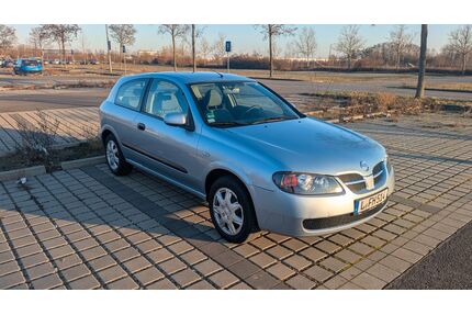 Nissan Almera Gebrauchtwagen