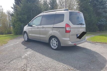 Ford Tourneo Courier Gebrauchtwagen