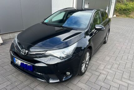 Toyota Avensis Gebrauchtwagen