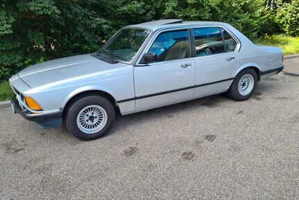 BMW 732 