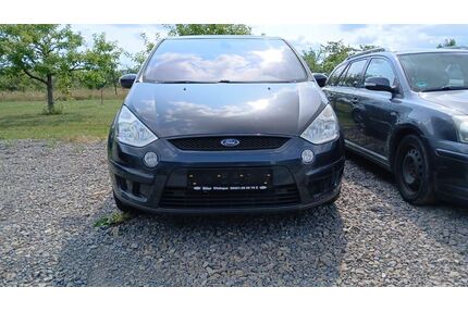 Ford S-Max Gebrauchtwagen