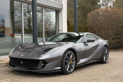 Ferrari 812 Gebrauchtwagen