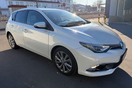 Toyota Auris Gebrauchtwagen