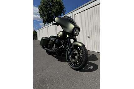 Harley Davidson Street Glide Gebrauchtwagen