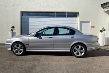 Jaguar X-Type Gebrauchtwagen