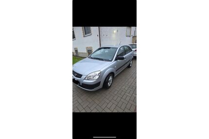 Kia Rio Gebrauchtwagen