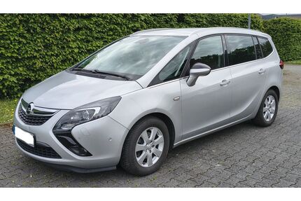 Opel Zafira Tourer Gebrauchtwagen