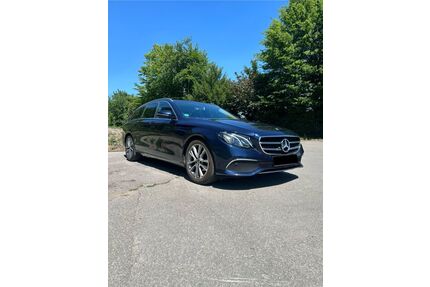 Mercedes-Benz E 220 Gebrauchtwagen