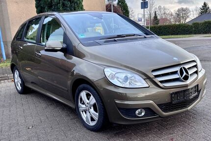 Mercedes-Benz B 180 Gebrauchtwagen