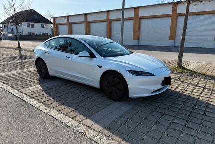 Tesla Model 3 Gebrauchtwagen
