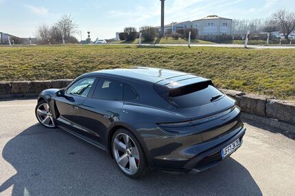 Porsche Taycan Gebrauchtwagen