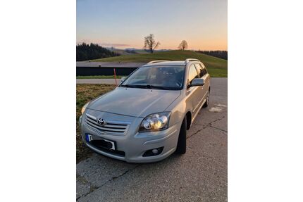 Toyota Avensis Gebrauchtwagen