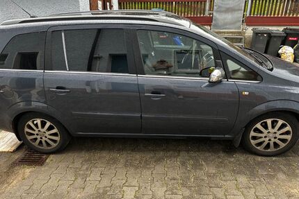 Opel Zafira Gebrauchtwagen