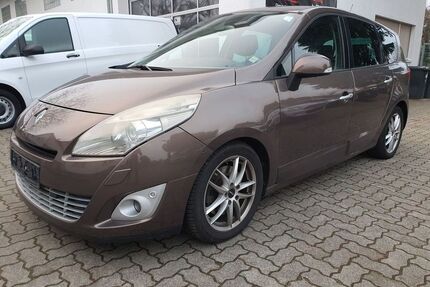 Renault Grand Scenic Gebrauchtwagen