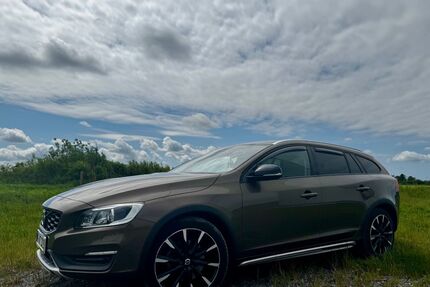 Volvo V60 Cross Country Gebrauchtwagen