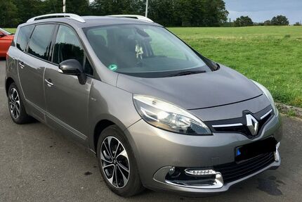 Renault Grand Scenic Gebrauchtwagen
