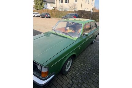 Volvo 240 Gebrauchtwagen