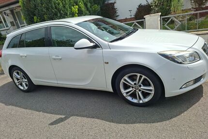 Opel Insignia CT Gebrauchtwagen