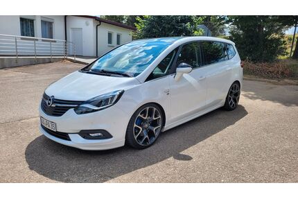 Opel Zafira Gebrauchtwagen