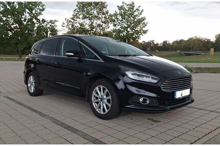 Ford S-Max Gebrauchtwagen
