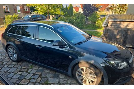 Opel Insignia CT Gebrauchtwagen