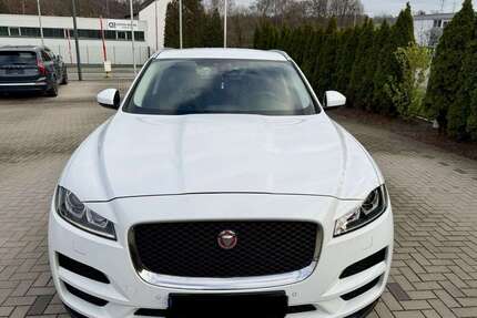 Jaguar F-Pace Gebrauchtwagen