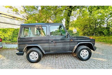 Mercedes-Benz G 300 Gebrauchtwagen