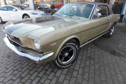 Ford Mustang V8 mit Wertgutachten Oldtimer