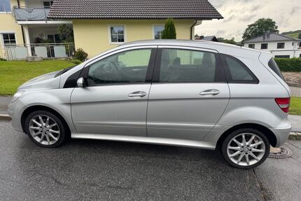 Mercedes-Benz B 200 Gebrauchtwagen