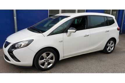 Opel Zafira Tourer Gebrauchtwagen