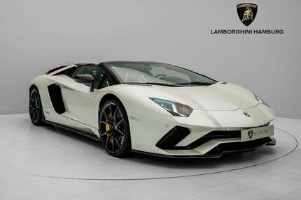 Lamborghini Aventador 