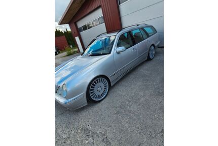 Mercedes-Benz E 320 Gebrauchtwagen