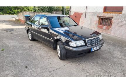 Mercedes-Benz C 200 Gebrauchtwagen