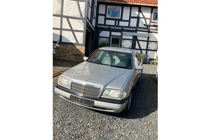 Mercedes-Benz C 200 Gebrauchtwagen