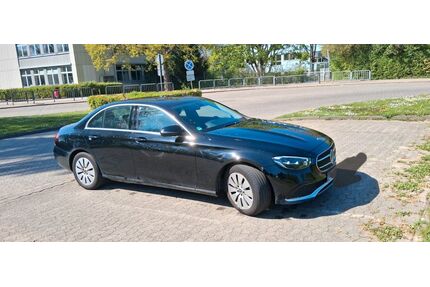 Mercedes-Benz E 220 Gebrauchtwagen