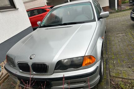 BMW 323 Gebrauchtwagen