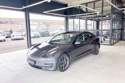 Tesla Model 3 Gebrauchtwagen