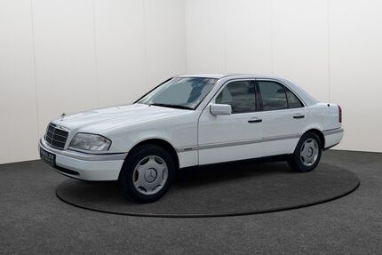 Mercedes-Benz C 180 Gebrauchtwagen