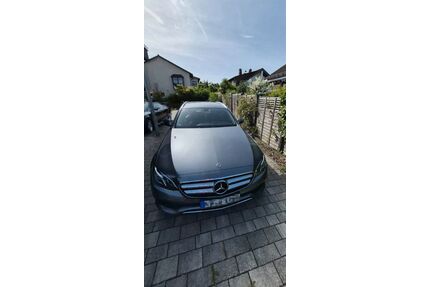 Mercedes-Benz E 220 Gebrauchtwagen