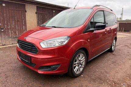 Ford Tourneo Courier Gebrauchtwagen