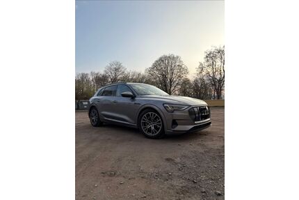 Audi e-tron Gebrauchtwagen