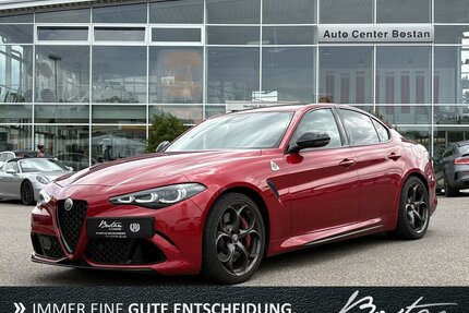 Alfa Romeo Giulia 2,9 V6 Quadrifoglio MEMORY/KAMERA/1.HAND Gebrauchtwagen