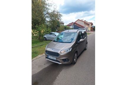 Ford Tourneo Courier Gebrauchtwagen