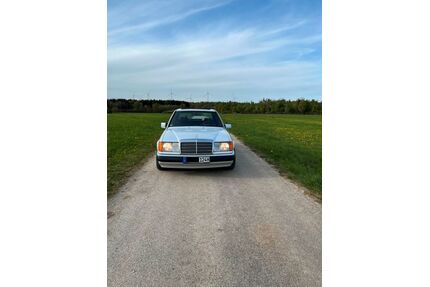 Mercedes-Benz 230 Gebrauchtwagen