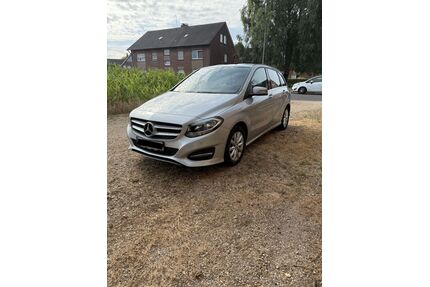 Mercedes-Benz B 180 Gebrauchtwagen